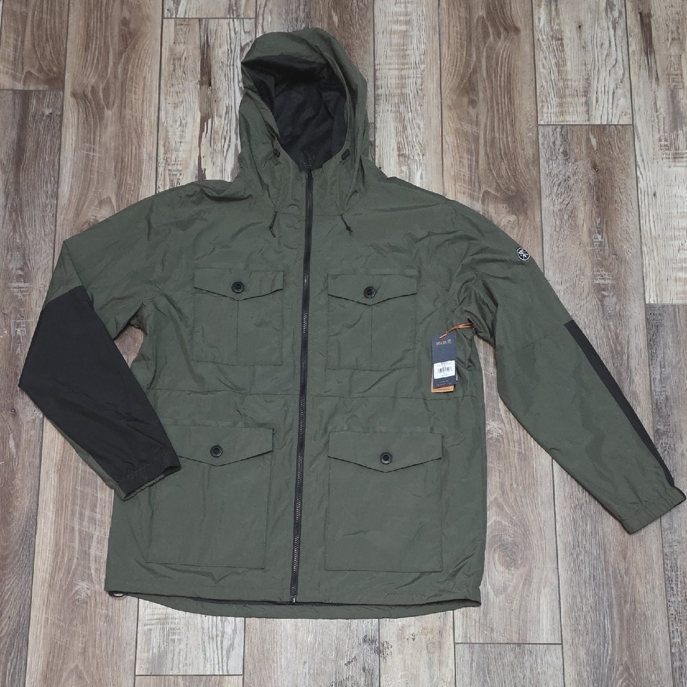 NWT Men's Roark Cascade Rain Shell Size XXL. Olive/Black Color. Waterproof!!!!